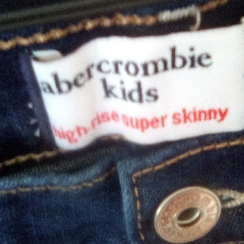 Abercrombie Kids High Rise Super Skinny Slim Jeans Girls Size 13/14 Dark Wash